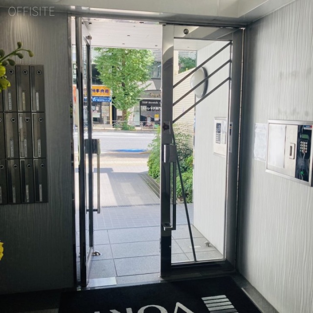 VORT本郷 エントランス