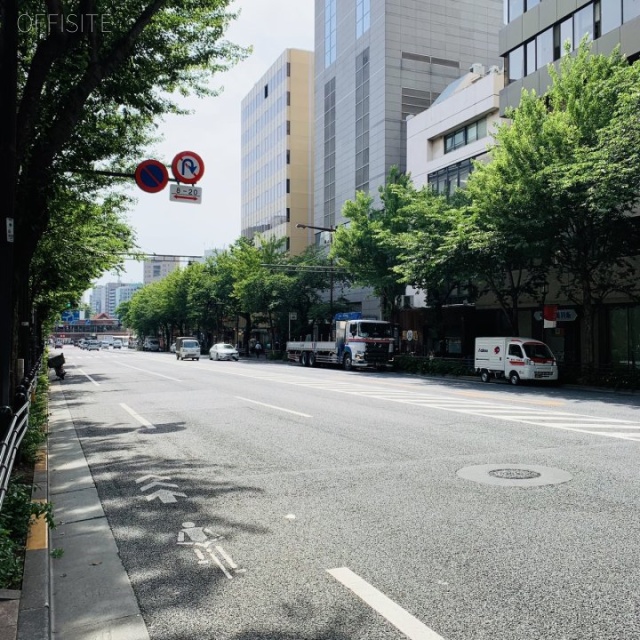 アルス市ヶ谷 靖国通り面す