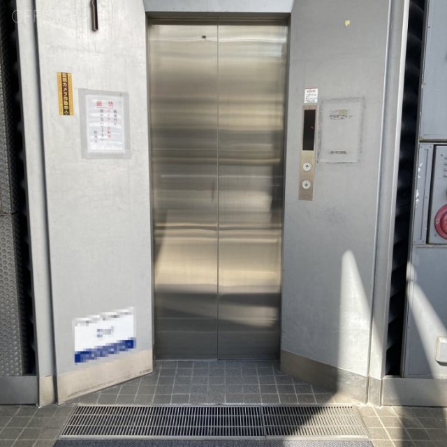 麻布ウィンテルビル エレベーター