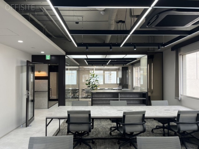 NOVEL WORK Shibakoen 内装