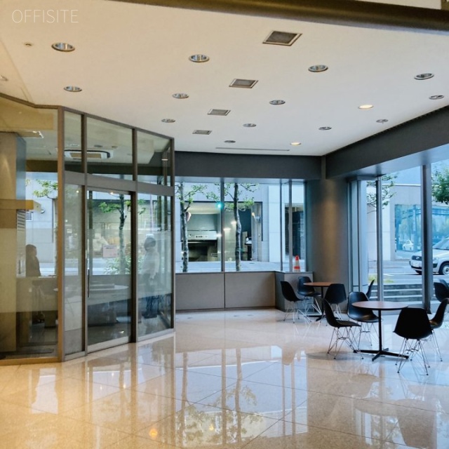 神田錦町安田ビル エントランス