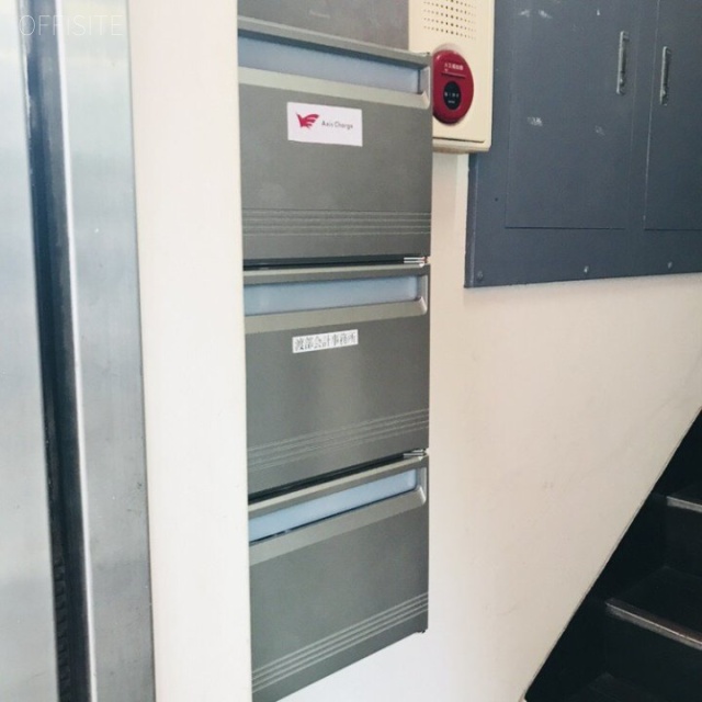 第2窪島ビル 郵便受け