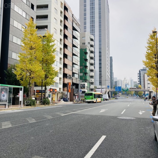 土井ビル ビル前面道路