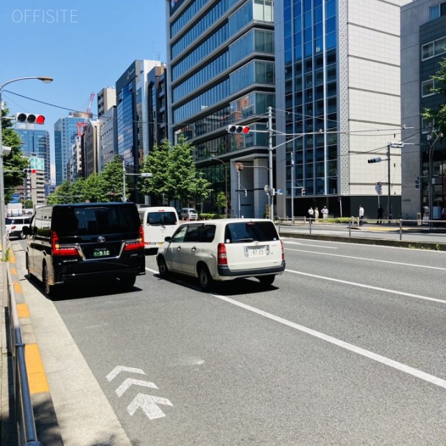 サンライズ長井ビル ビル前面道路