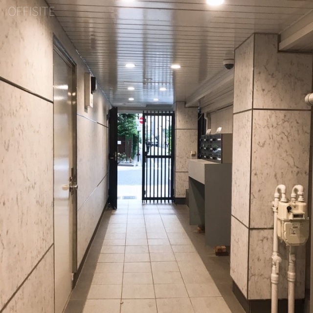 亀田ビル エントランス