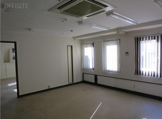 エーエスビル 室内