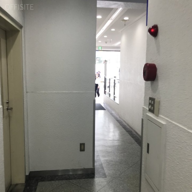 第1矢木ビル エントランス