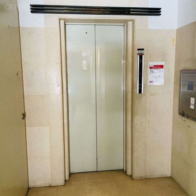OF信濃町ビル エレベーター