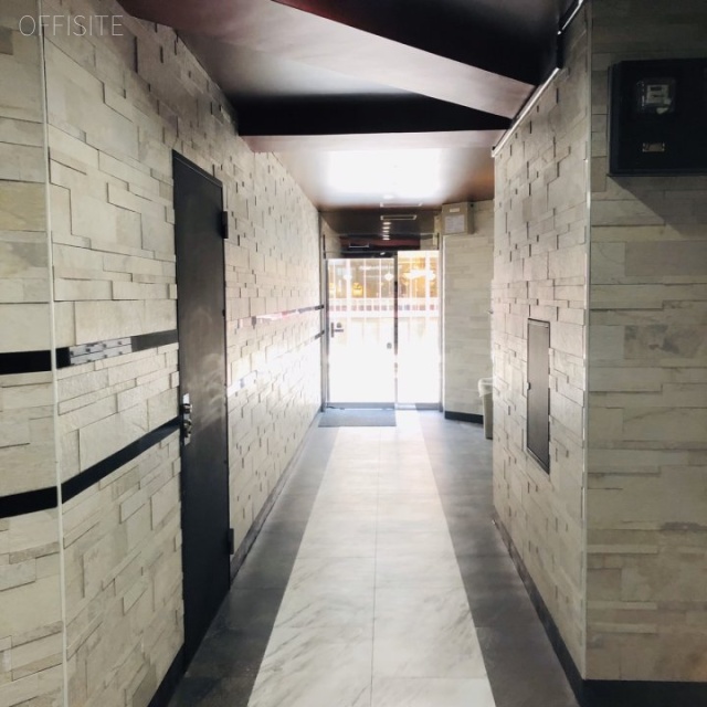 ドメス水道橋ビル エントランス