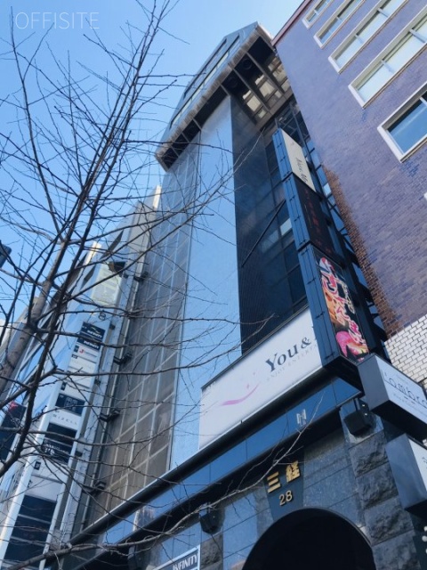三経28ビル 外観