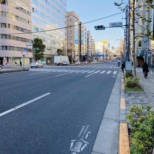 第1小森谷ビル ビル前面道路