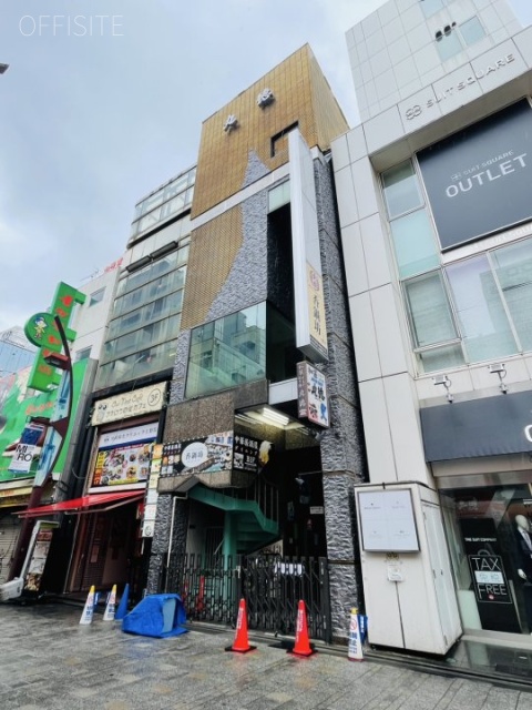丸徳ビル 外観