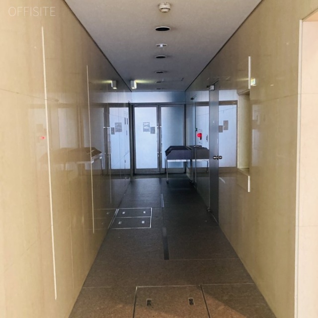 日本橋小網町THビル エントランス