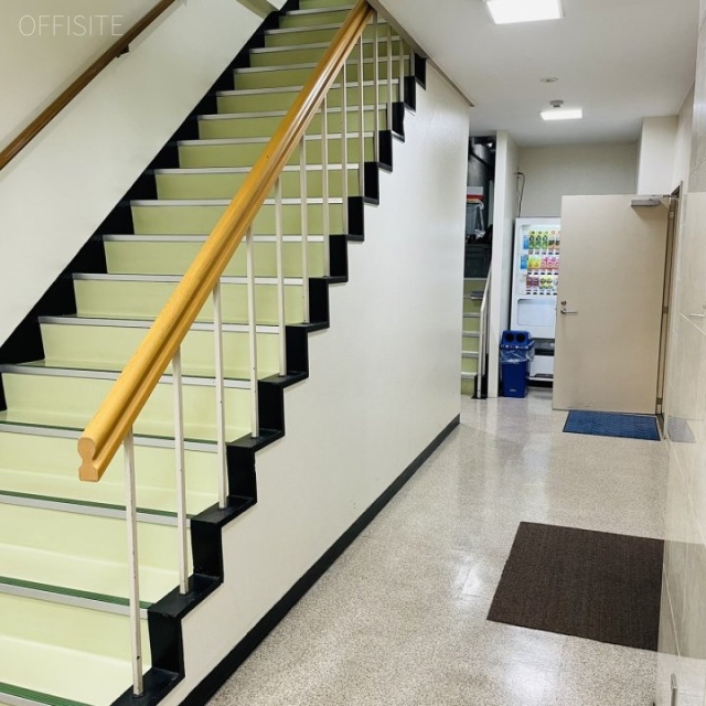 森川ビル エントランス