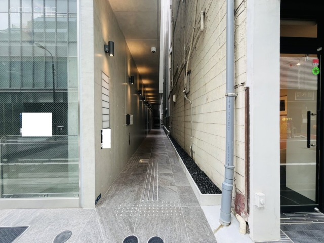 VORT京橋宝町 エントランス入口