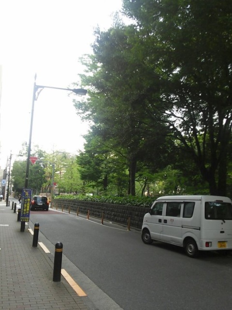 ハイパーク日本橋 ビル前面道路