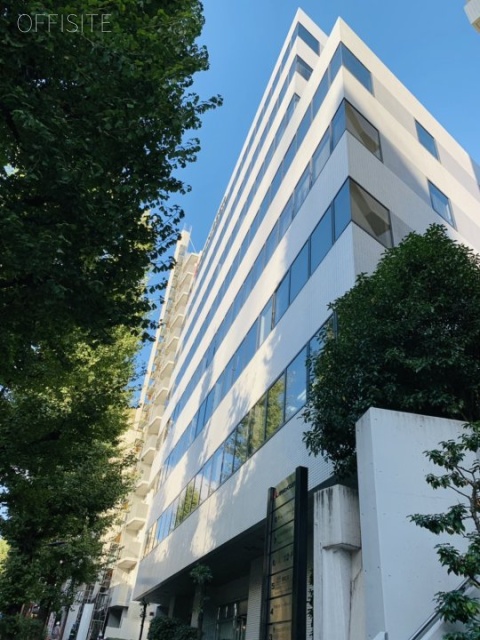 メタリオンOSビル 外観