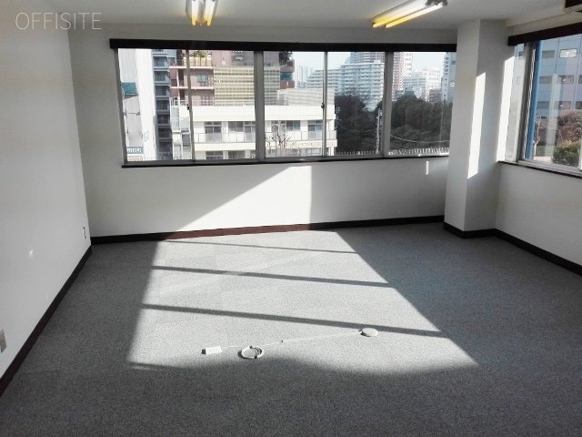 明図(めいと)ビル 室内