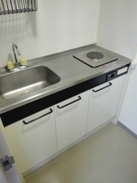 平成新富町ビル 給湯スペース