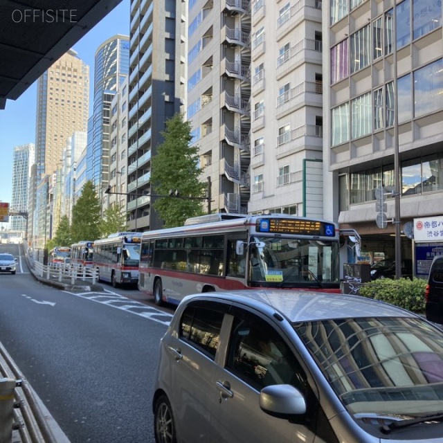 南平台アイアイビル ビル前面道路