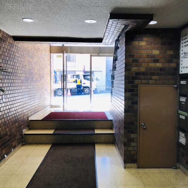 十全ビル本館・新館 エントランス