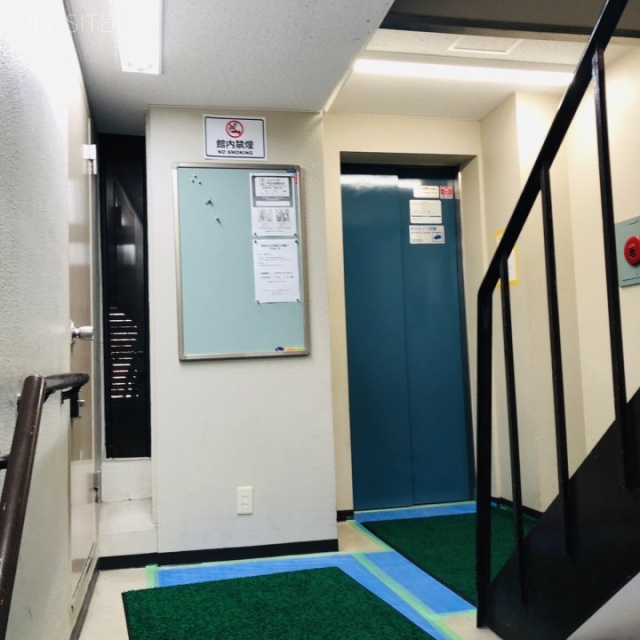 永井ビル エントランス