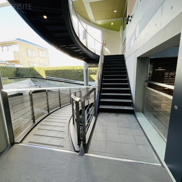 BIOPHILIA PLACE JIYUGAOKA エントランス