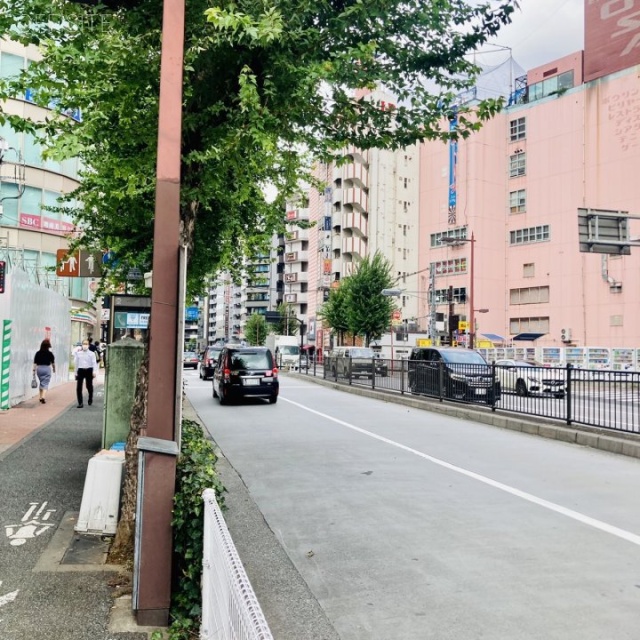 藤久ビル別館 劇場通り