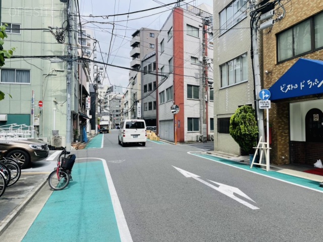 高木ビル 前面道路