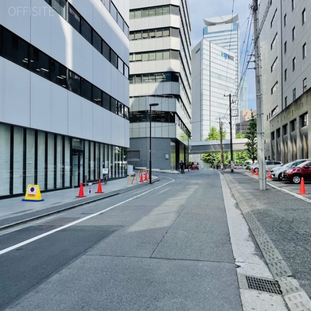 ニッセイ永田町ビル ビル前面道路