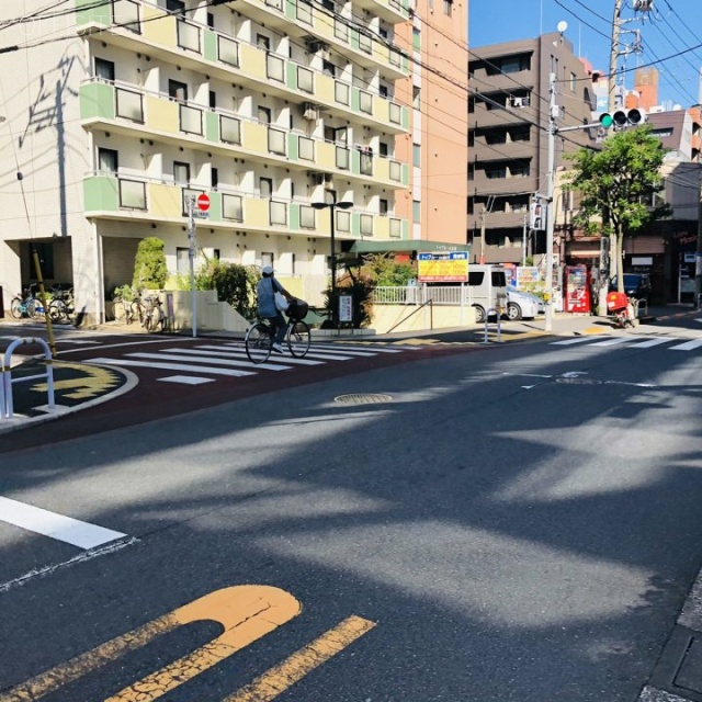 Daiwa品川Northビル ビル前面道路