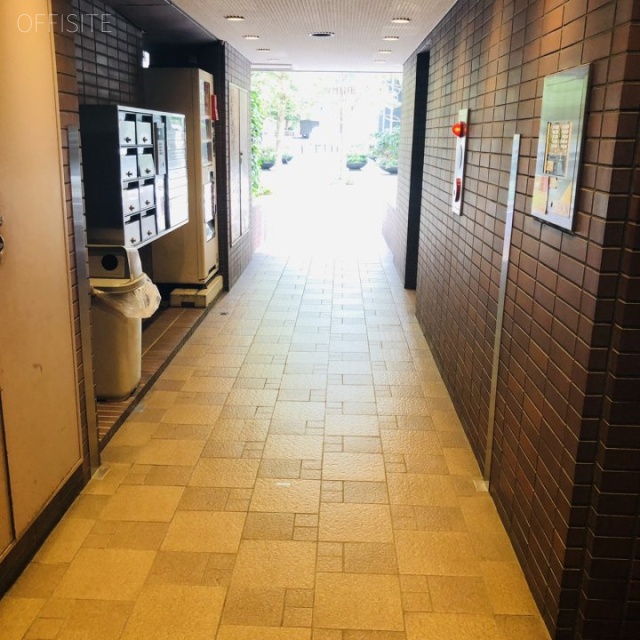 九段KAビル エントランス