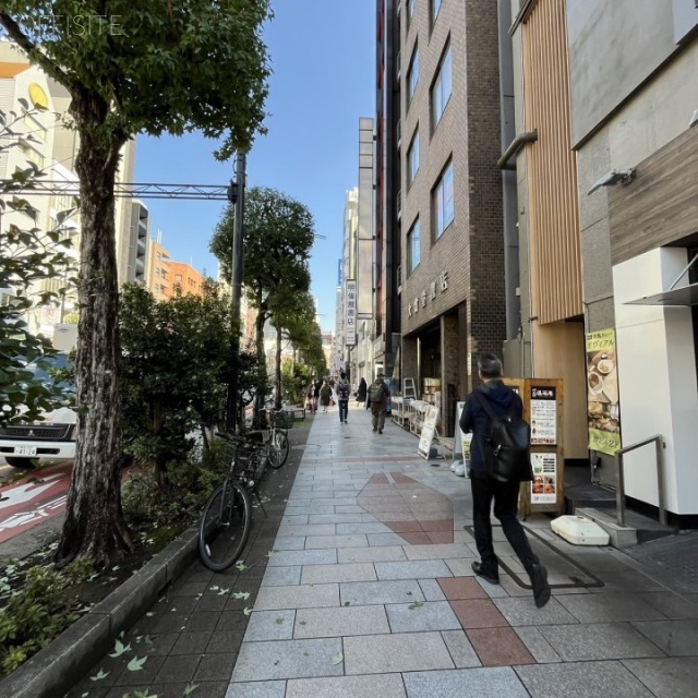 KOALA BKDG. JIMBOCHO 周辺