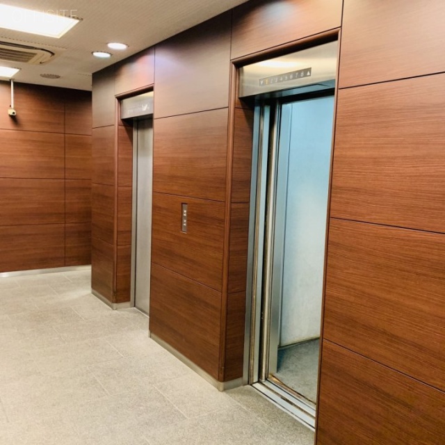 りそな新橋ビル エレベーター