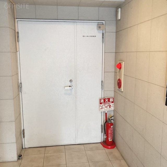 桂昇新御徒町ビル エントランス