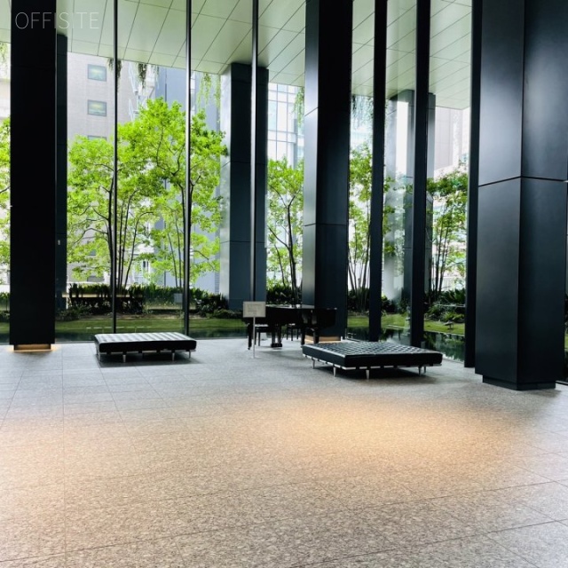 東京スクエアガーデン エントランス