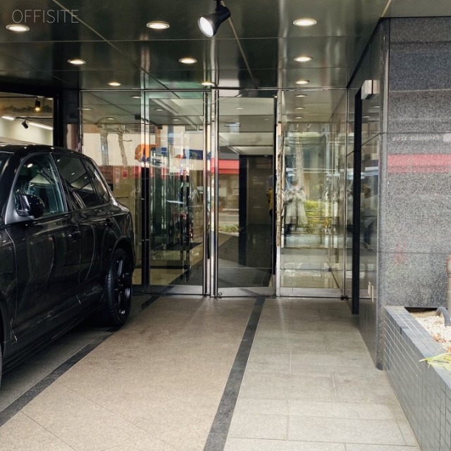 HILLCREST方南町ビル エントランス