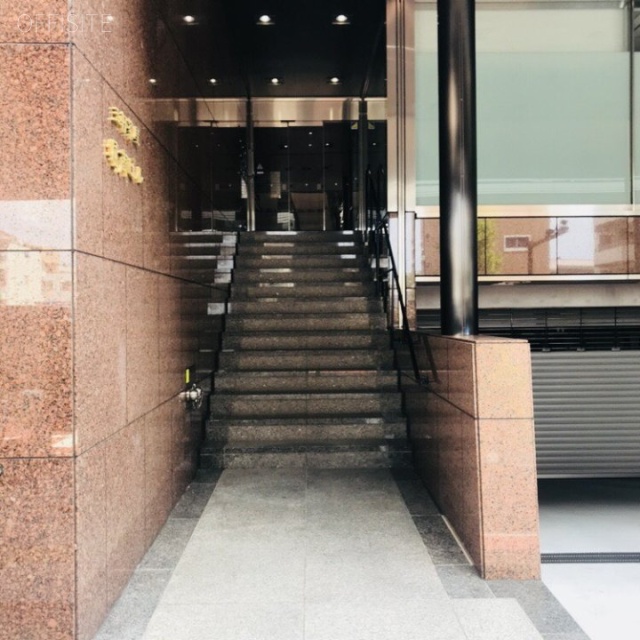 三軒茶屋堀商ビル エントランス