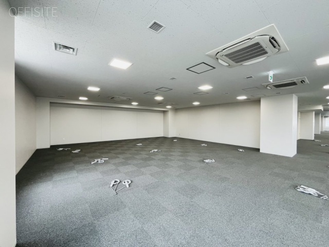 ウィラ大井 基準階角部分