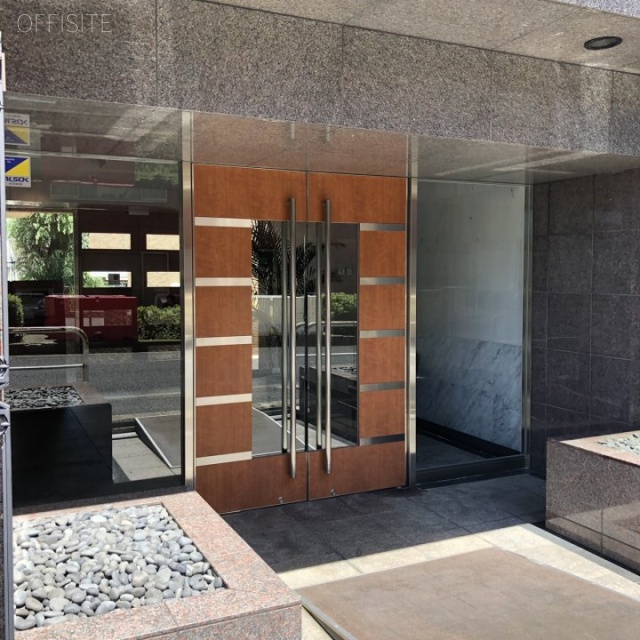 クローバー六本木 エントランス