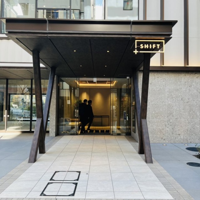 Expert Tamachi エントランス