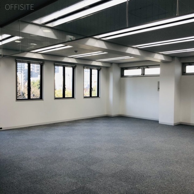 オーイズミ六本木 室内