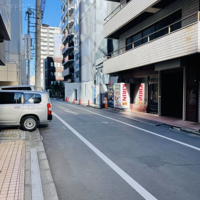 ムツミ工業本社ビル 前面道路