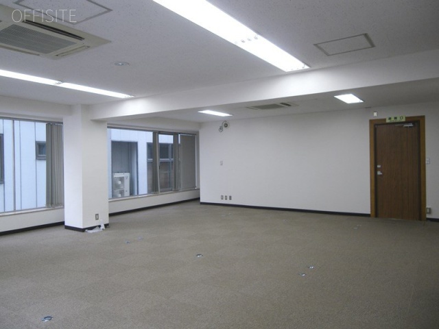 芝パークビル 室内