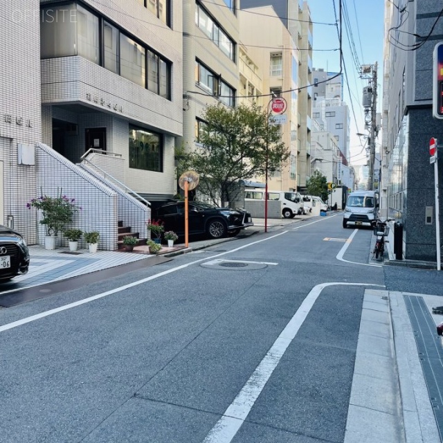 福岡ビル 前面道路