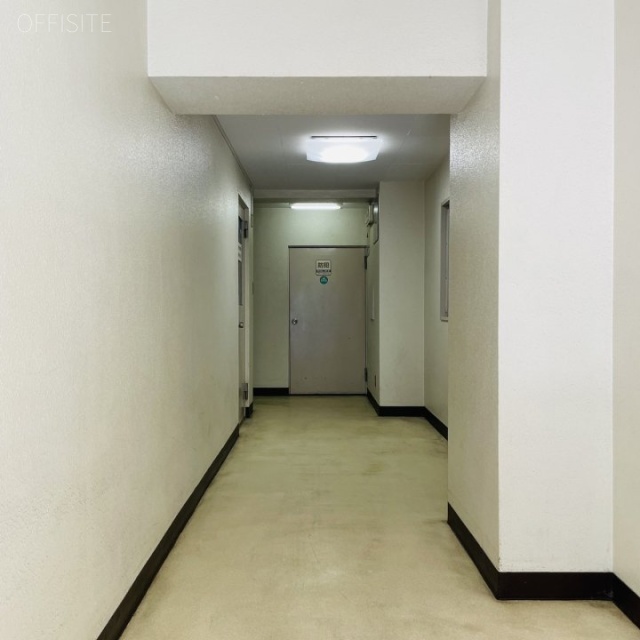 協電ビル エントランス