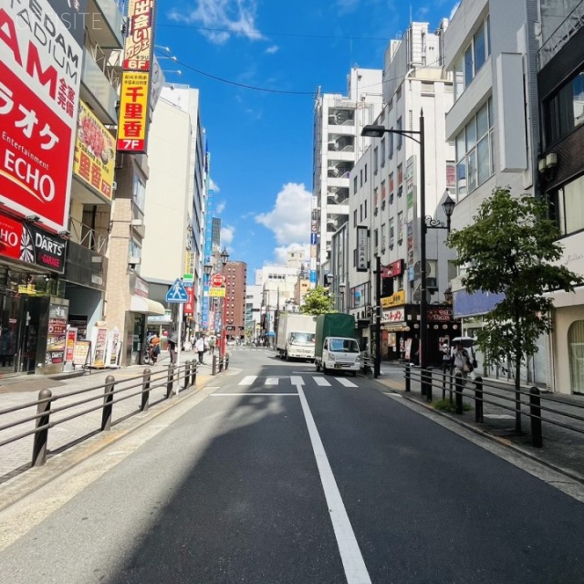 ハイブリッヂ西池袋 前面道路