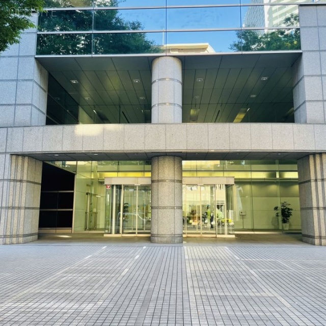 FOREFRONT TOWER オフィスビル出入口