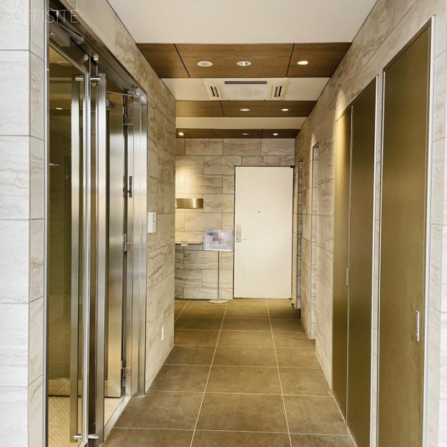 BizSQUARE GINZA エントランス