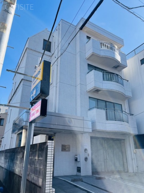 クリンネルビル 外観